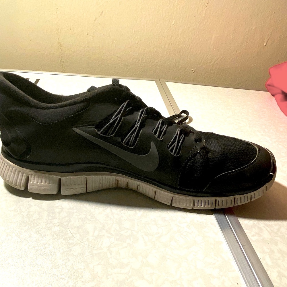 Nike Free 5.0 Running Shoes Black Size 8.5